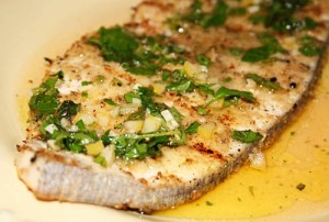 swordfish grilled sicilian salmoriglio sauce italian marinated garlic vinha em recipe pesce spada alhos recipes sicily food espadon fish di